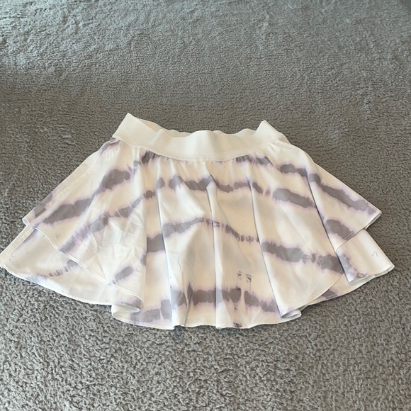 Lululemon Court Rival High-Rise Skirt *Long
Transverse Lilac Multi size 6 - Picture 1 of 8